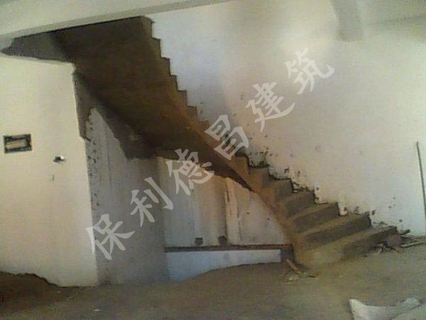 現(xiàn)澆施工現(xiàn)場(chǎng)