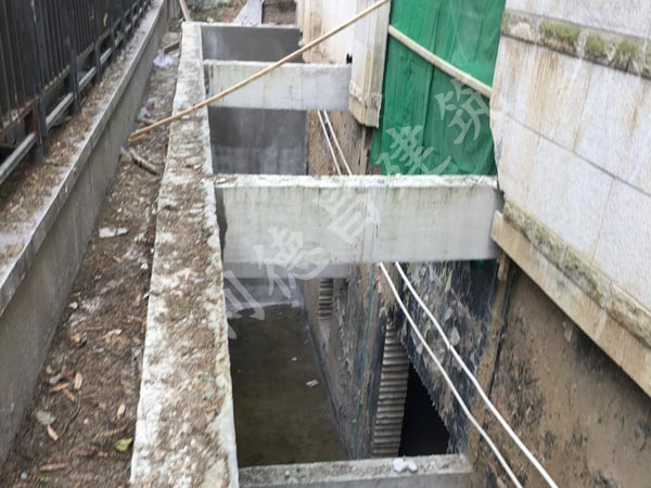 現(xiàn)澆施工現(xiàn)場(chǎng)